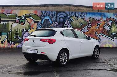 Хетчбек Alfa Romeo Giulietta 2012 в Києві