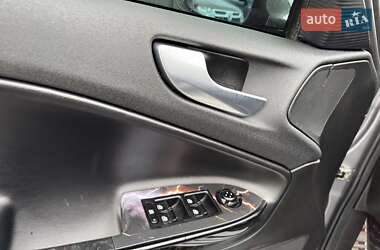 Хэтчбек Alfa Romeo Giulietta 2010 в 
