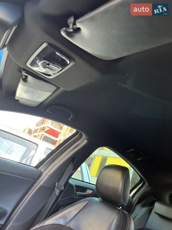 Хэтчбек Alfa Romeo Giulietta 2015 в Киеве