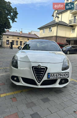 Alfa Romeo Giulietta 2013 Alfa Romeo Giulietta 2013