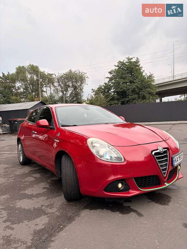 Хетчбек Alfa Romeo Giulietta 2010 в Броварах фото 2 Хетчбек Alfa Romeo Giulietta 2010 в Броварах