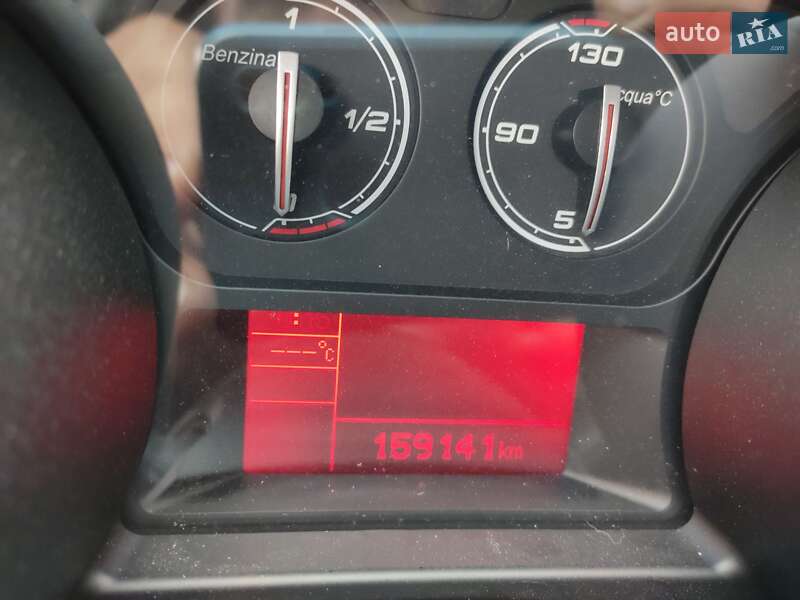 Хэтчбек Alfa Romeo Giulietta 2010 в Ровно фото 2 Хэтчбек Alfa Romeo Giulietta 2010 в Ровно