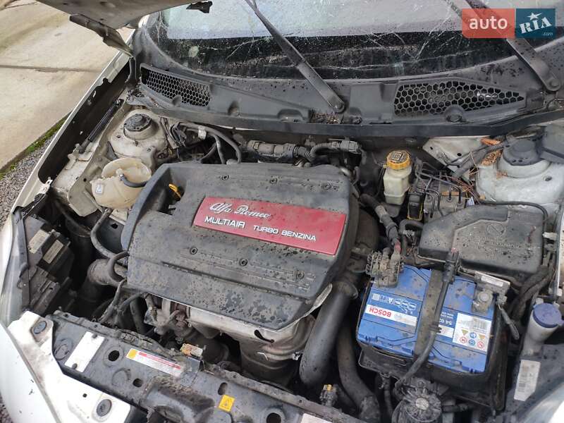 Хэтчбек Alfa Romeo Giulietta 2010 в Ровно фото 6 Хэтчбек Alfa Romeo Giulietta 2010 в Ровно