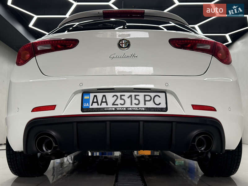 Хэтчбек Alfa Romeo Giulietta 2014 в Днепре фото 2 Хэтчбек Alfa Romeo Giulietta 2014 в Днепре
