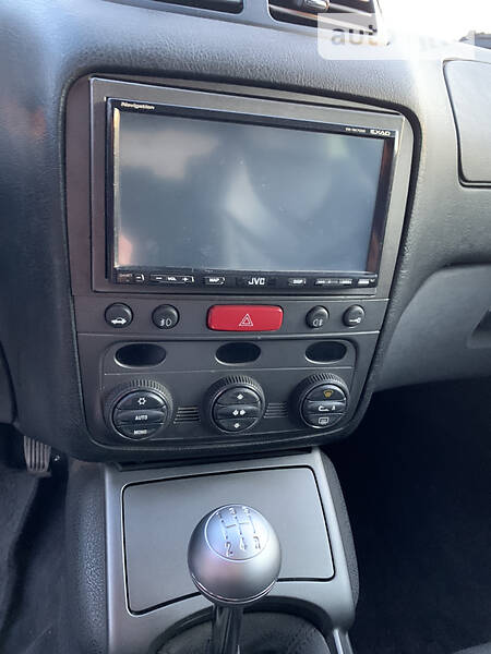 Купе Alfa Romeo GT 2008 в Львове