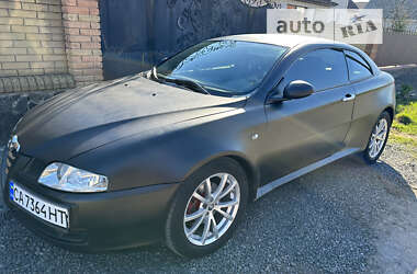 Купе Alfa Romeo GT 2004 в Смілі