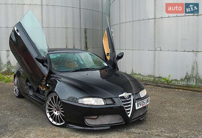 Купе Alfa Romeo GT 2004 в Владимире