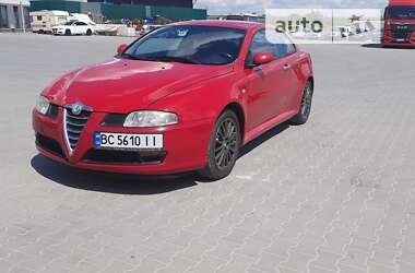 Купе Alfa Romeo GT 2004 в Львове