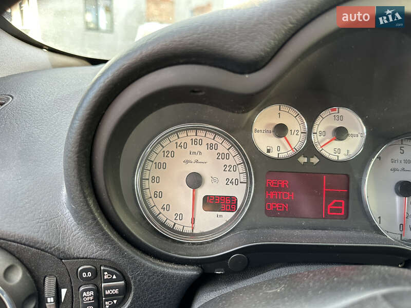 Купе Alfa Romeo GT 2007 в Луцке