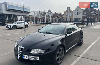 Купе Alfa Romeo GT 2004 в Києві