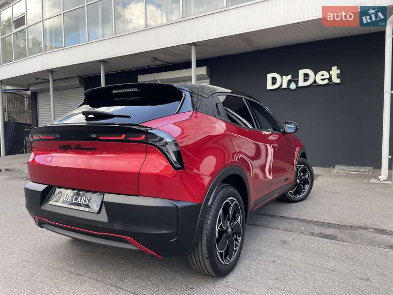 Внедорожник / Кроссовер Alfa Romeo Junior 2024 в Киеве фото 36 Внедорожник / Кроссовер Alfa Romeo Junior 2024 в Киеве