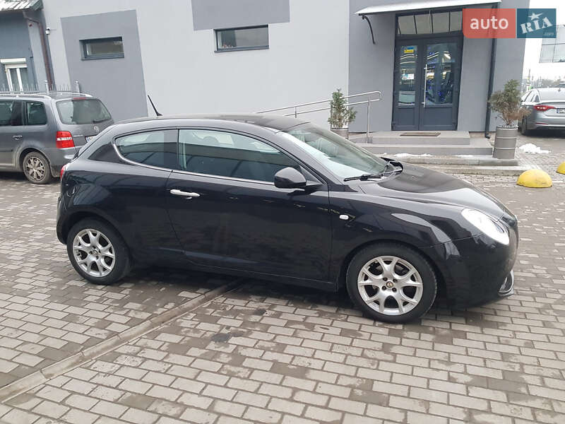 Хэтчбек Alfa Romeo MiTo 2010 в Радехове