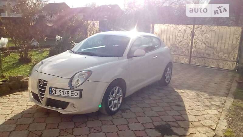 Купе Alfa Romeo MiTo 2011 в Чернівцях