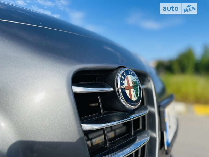 Хэтчбек Alfa Romeo MiTo 2012 в Киеве