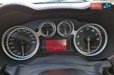 Хэтчбек Alfa Romeo MiTo 2012 в 