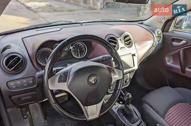 Хэтчбек Alfa Romeo MiTo 2012 в 
