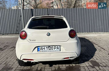 Хэтчбек Alfa Romeo MiTo 2011 в 