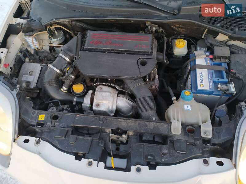 Хетчбек Alfa Romeo MiTo 2011 в Кременчуці