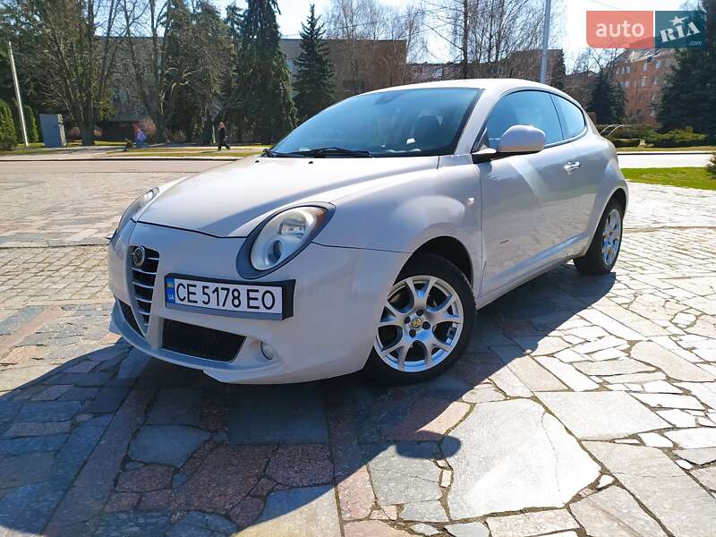 Хэтчбек Alfa Romeo MiTo 2011 в 