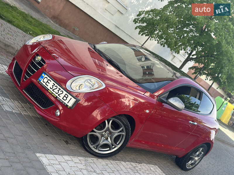 Хетчбек Alfa Romeo MiTo 2012 в 