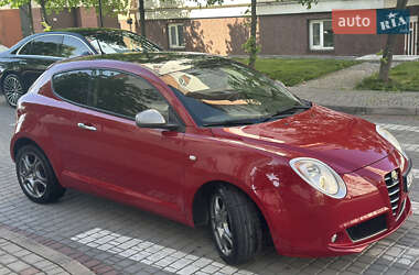 Хетчбек Alfa Romeo MiTo 2012 в 