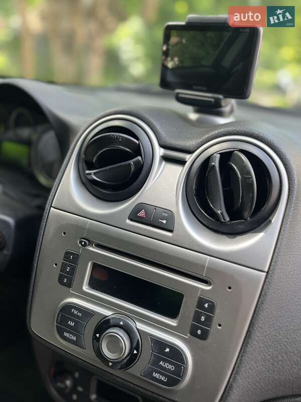 Хэтчбек Alfa Romeo MiTo 2011 в Тернополе