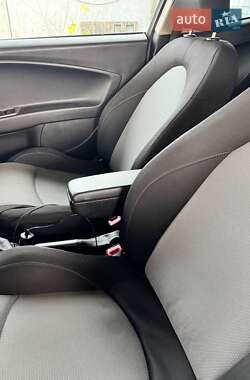 Хэтчбек Alfa Romeo MiTo 2009 в Кременчуге