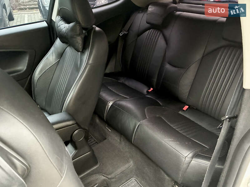 Хэтчбек Alfa Romeo MiTo 2011 в Киеве