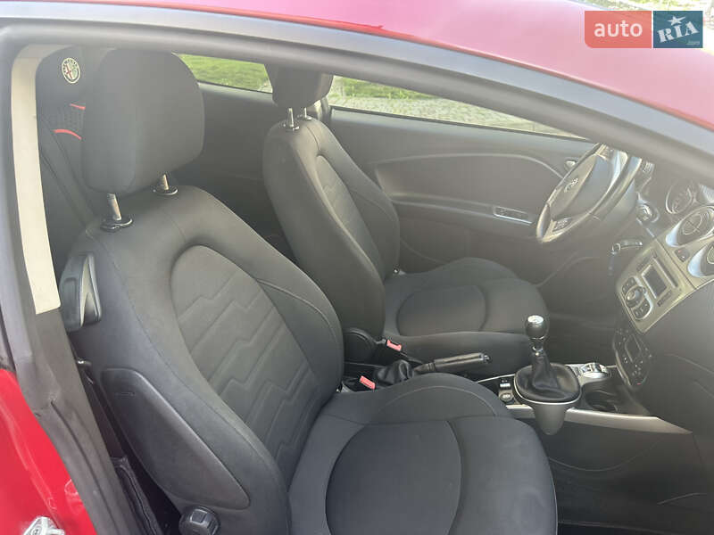 Хетчбек Alfa Romeo MiTo 2012 в Івано-Франківську