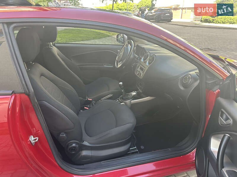 Хетчбек Alfa Romeo MiTo 2012 в Івано-Франківську
