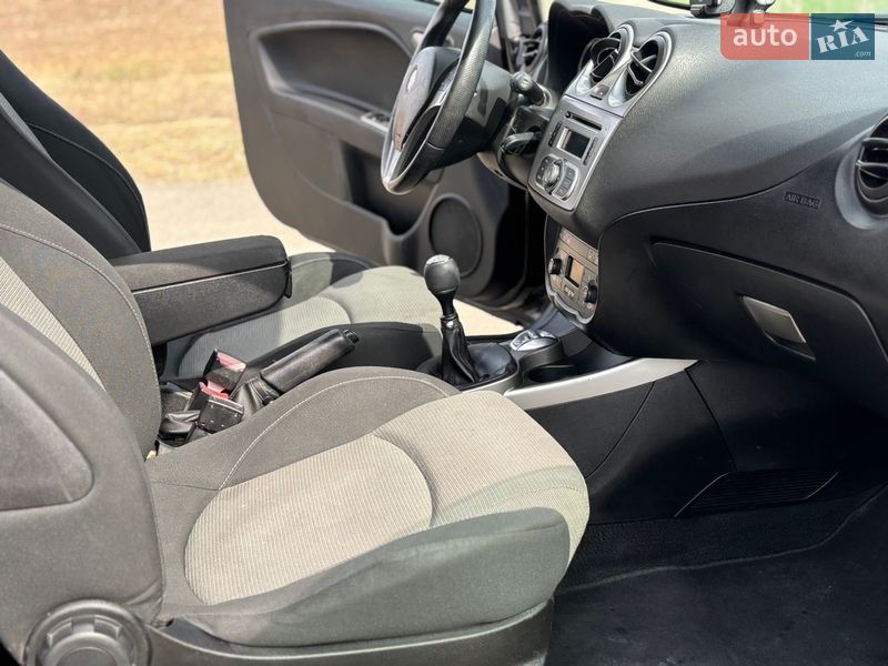 Хэтчбек Alfa Romeo MiTo 2011 в Тернополе