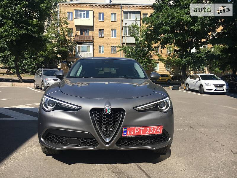 Внедорожник / Кроссовер Alfa Romeo Stelvio 2017 в Харькове