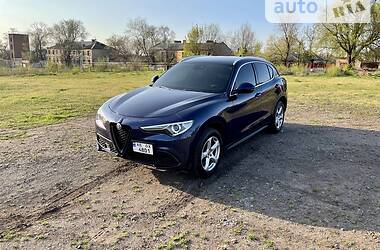 Позашляховик / Кросовер Alfa Romeo Stelvio 2017 в Києві