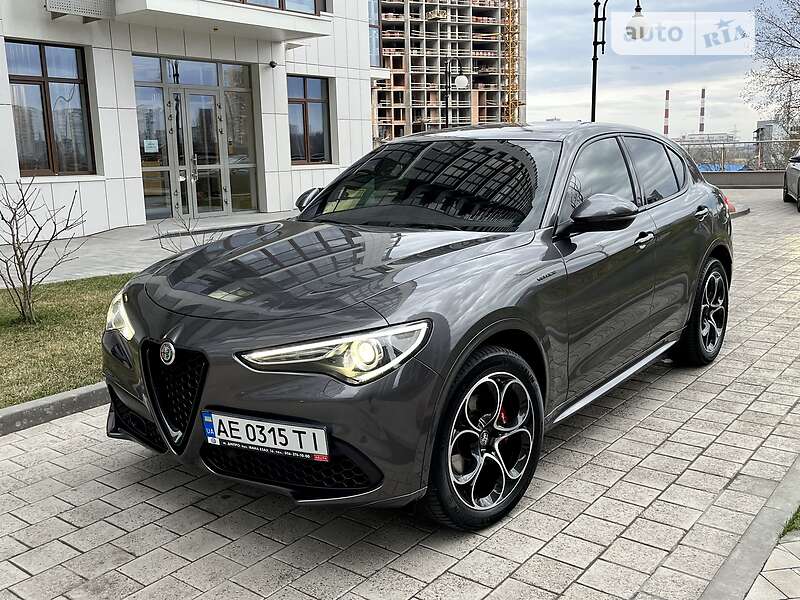 AUTO.RIA – Продам Альфа Ромео Стельвио 2021 (AE0315TI) бензин 2.0 ...