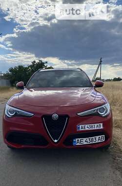 Позашляховик / Кросовер Alfa Romeo Stelvio 2017 в Києві