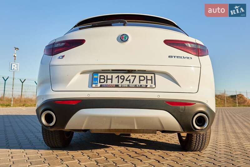 Внедорожник / Кроссовер Alfa Romeo Stelvio 2018 в Одессе