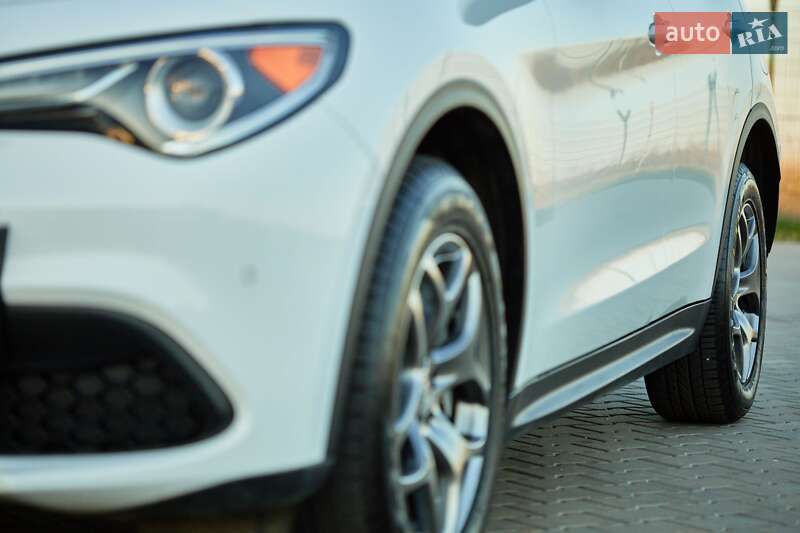 Внедорожник / Кроссовер Alfa Romeo Stelvio 2018 в Одессе