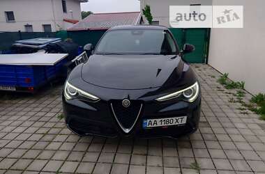 Alfa Romeo Stelvio 2019