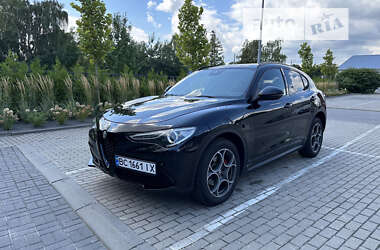 Alfa Romeo Stelvio 2017