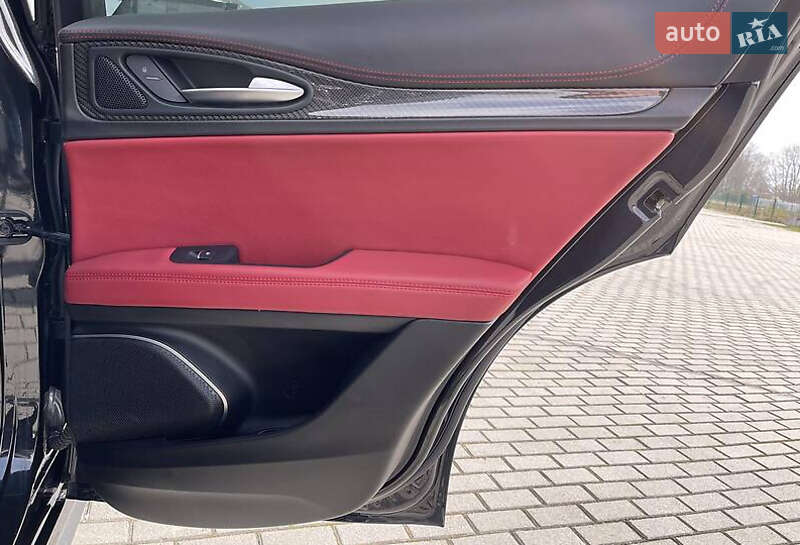 Позашляховик / Кросовер Alfa Romeo Stelvio 2018 в Львові