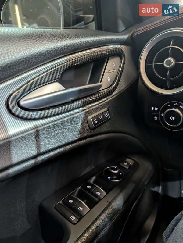 Внедорожник / Кроссовер Alfa Romeo Stelvio 2017 в Львове фото 17 Внедорожник / Кроссовер Alfa Romeo Stelvio 2017 в Львове