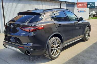 Внедорожник / Кроссовер Alfa Romeo Stelvio 2017 в Ровно