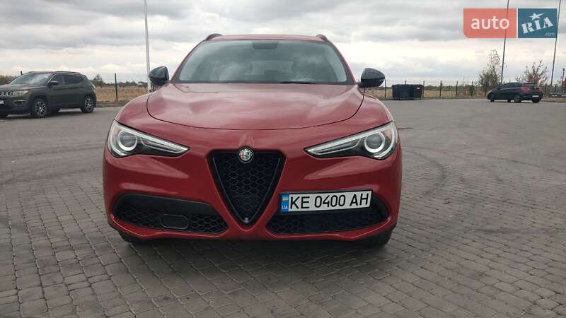 Позашляховик / Кросовер Alfa Romeo Stelvio 2017 в Дніпрі