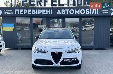 Позашляховик / Кросовер Alfa Romeo Stelvio 2018 в Чернівцях