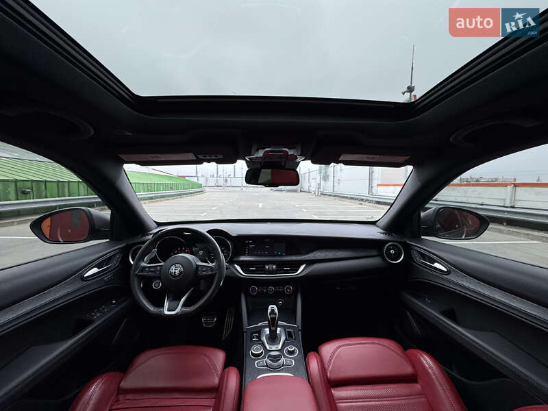 Позашляховик / Кросовер Alfa Romeo Stelvio 2021 в Києві