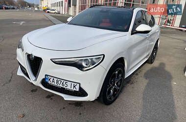 Alfa Romeo Stelvio 2020