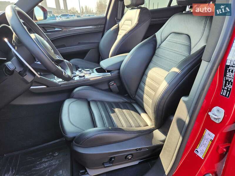 Внедорожник / Кроссовер Alfa Romeo Stelvio 2022 в Днепре