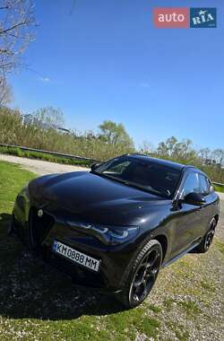 Alfa Romeo Stelvio 2021