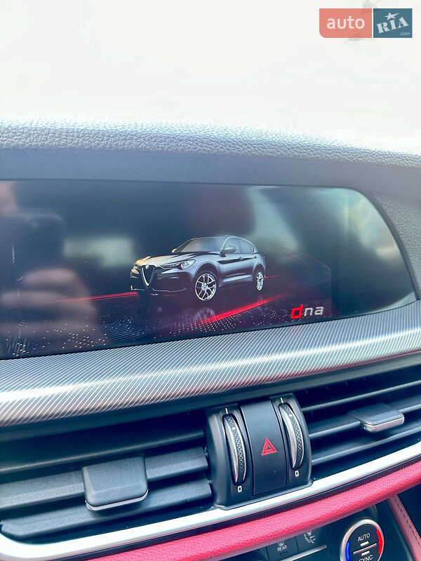 Позашляховик / Кросовер Alfa Romeo Stelvio 2021 в Львові
