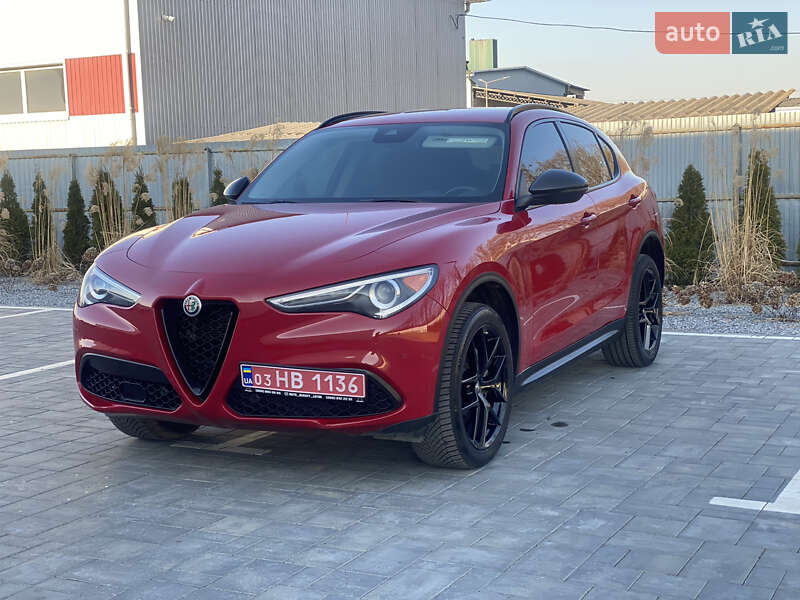 Позашляховик / Кросовер Alfa Romeo Stelvio 2020 в Луцьку